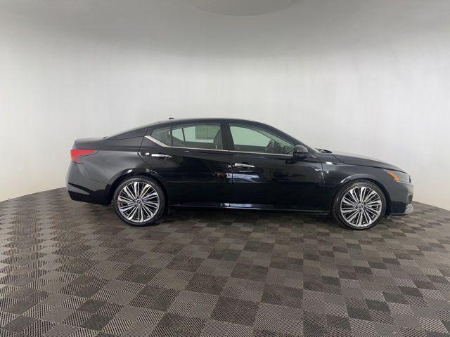 used 2023 Nissan Altima car, priced at $22,500