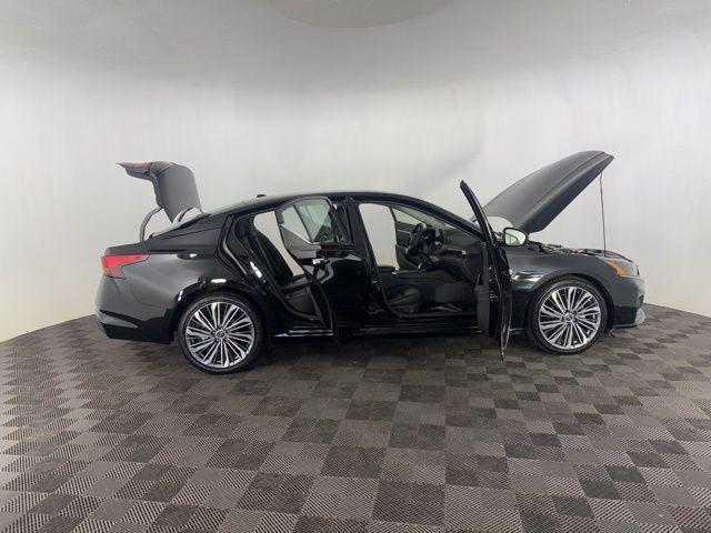 used 2023 Nissan Altima car, priced at $22,500