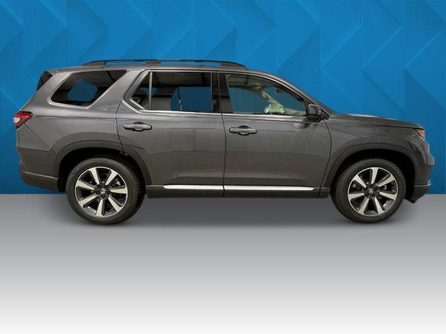 new 2025 Honda Pilot car, priced at $53,500