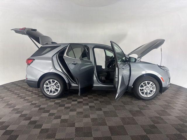 used 2023 Chevrolet Equinox car, priced at $23,700