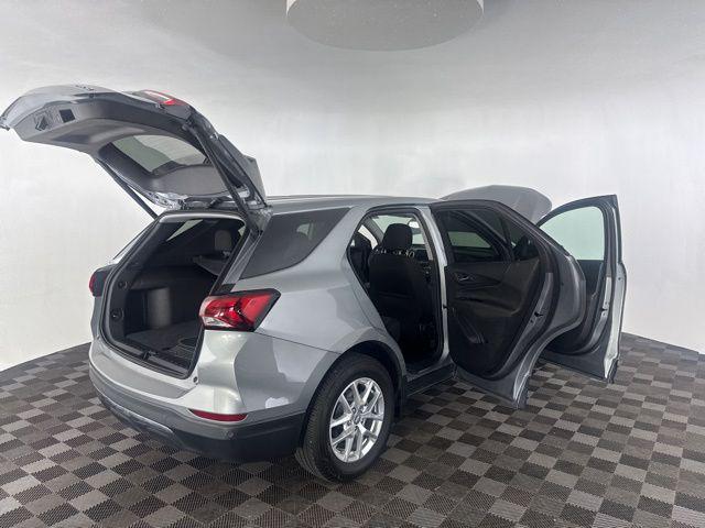 used 2023 Chevrolet Equinox car, priced at $23,700