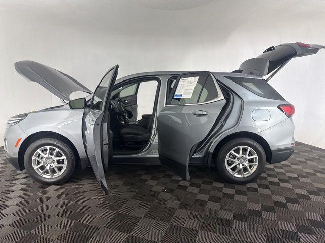 used 2023 Chevrolet Equinox car, priced at $22,500