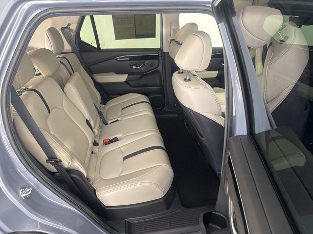 used 2026 Honda Passport car, priced at $39,900