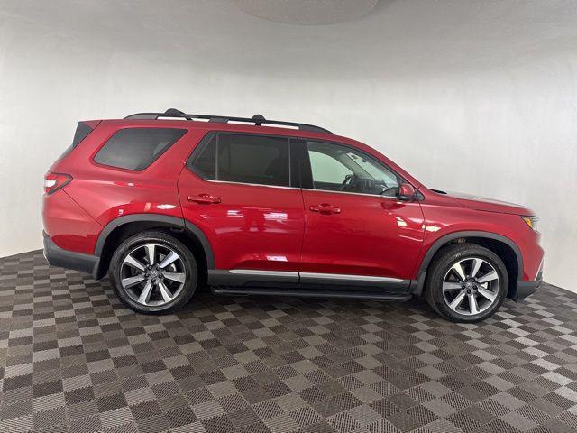 used 2023 Honda Pilot car, priced at $44,700