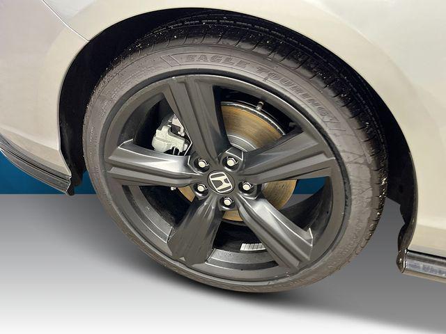 new 2025 Honda Accord Hybrid car, priced at $34,737