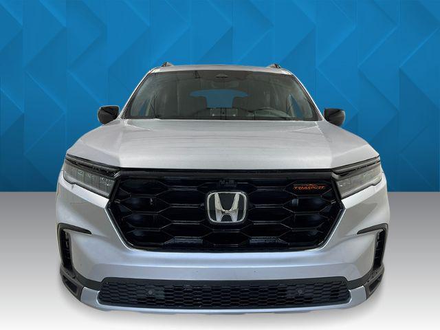 new 2025 Honda Pilot car, priced at $48,295