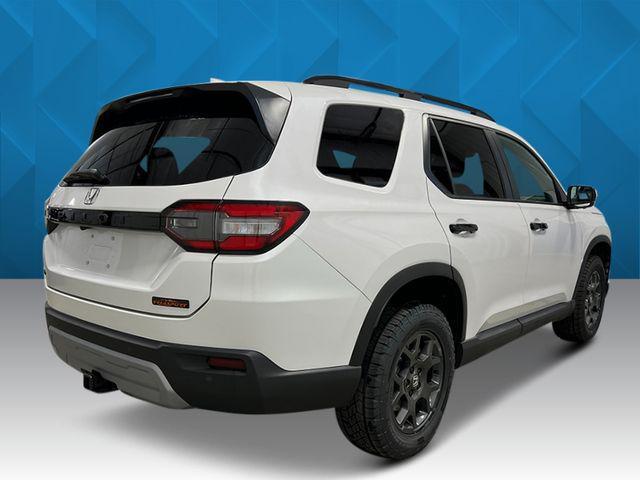 new 2025 Honda Pilot car, priced at $49,055