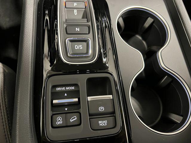 new 2025 Honda Pilot car, priced at $48,069