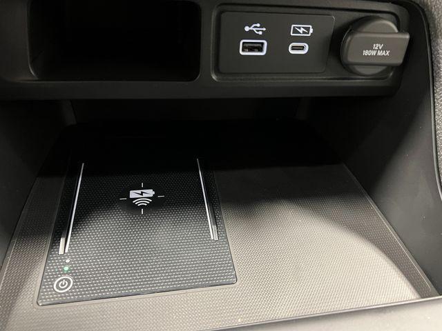 new 2025 Honda Pilot car, priced at $48,069