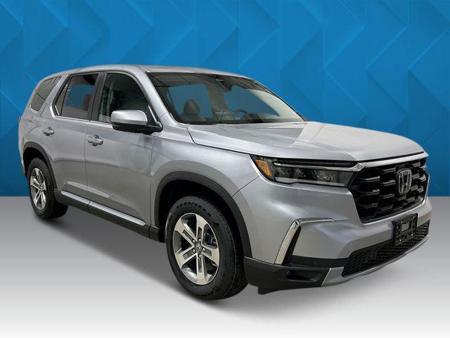 new 2025 Honda Pilot car, priced at $44,866