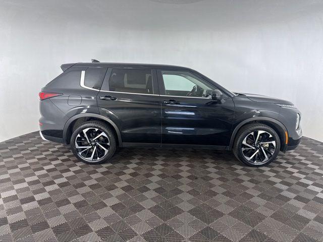 used 2024 Mitsubishi Outlander car, priced at $23,200