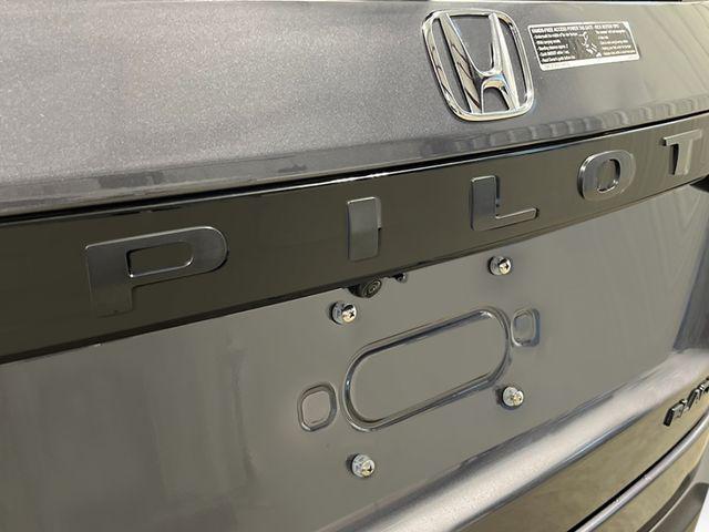 new 2025 Honda Pilot car, priced at $53,475