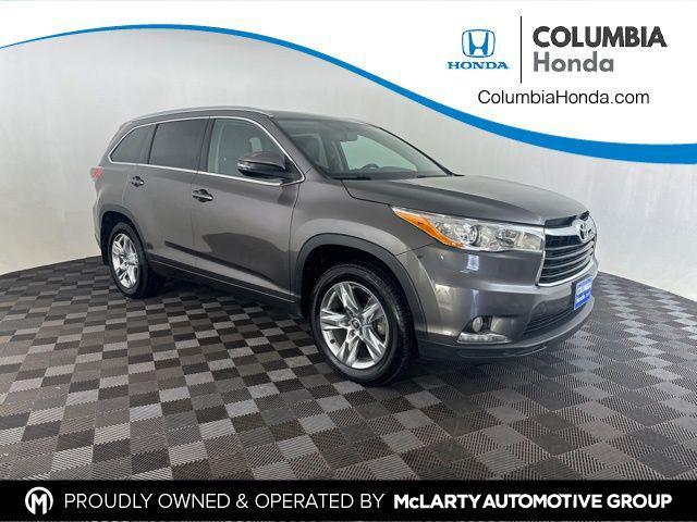 used 2014 Toyota Highlander car, priced at $13,800