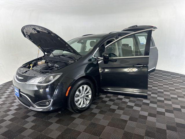 used 2018 Chrysler Pacifica car, priced at $15,000