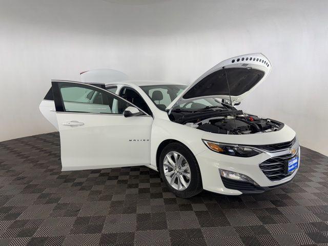 used 2024 Chevrolet Malibu car, priced at $19,100