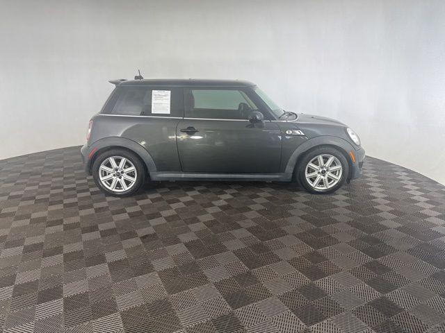 used 2013 MINI Hardtop car, priced at $8,000