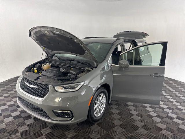 used 2022 Chrysler Pacifica car, priced at $24,000