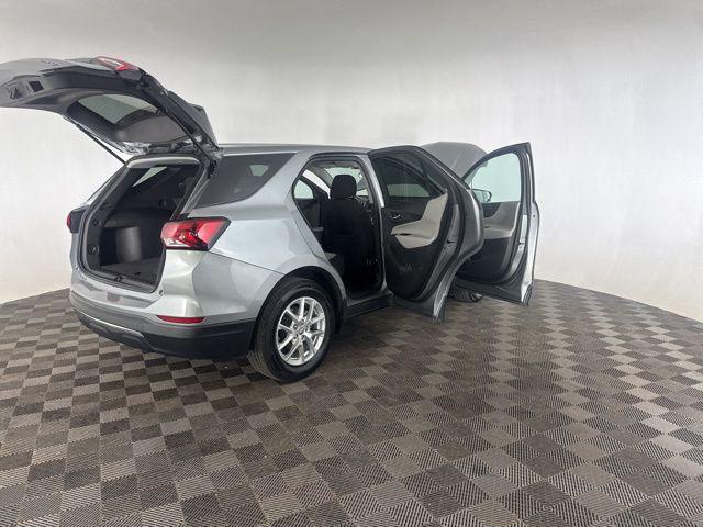 used 2023 Chevrolet Equinox car, priced at $21,000