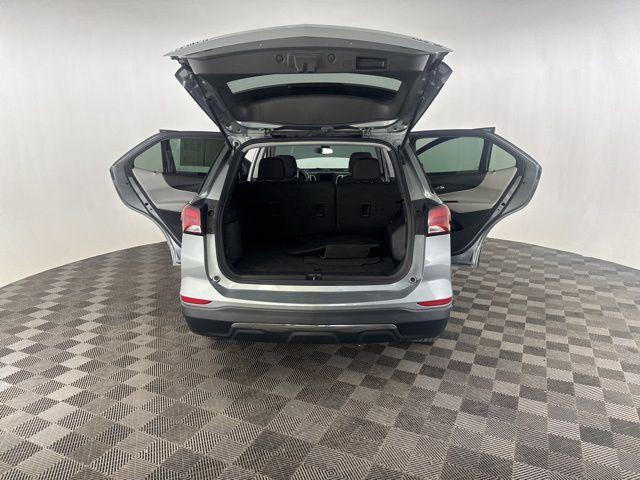 used 2023 Chevrolet Equinox car, priced at $21,000