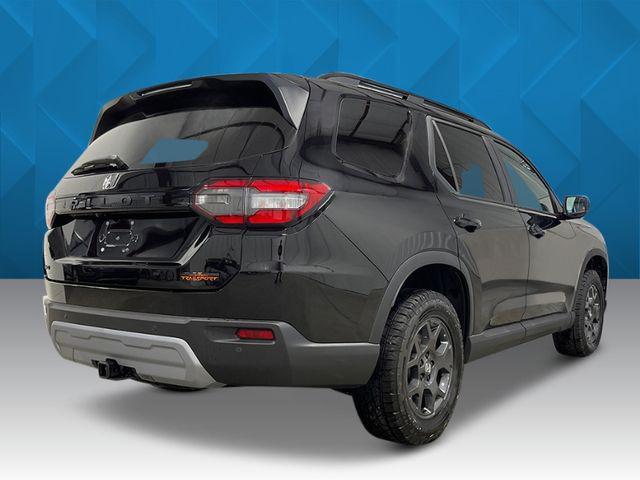 new 2025 Honda Pilot car, priced at $47,883