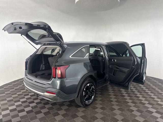 used 2024 Kia Sorento car, priced at $29,500