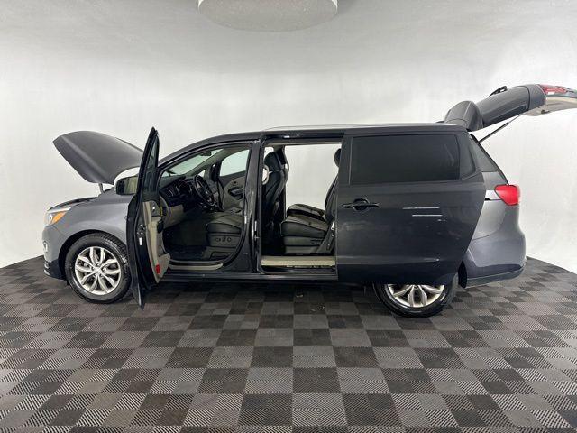 used 2021 Kia Sedona car, priced at $22,200