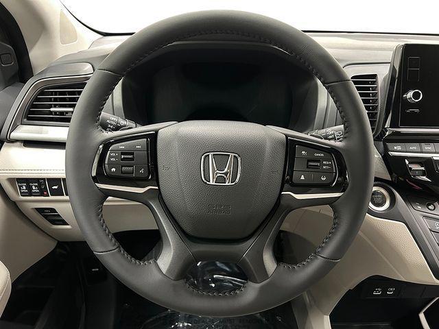 new 2026 Honda Odyssey car, priced at $41,961