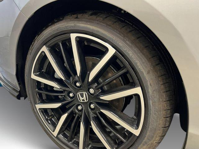 new 2025 Honda Accord Hybrid car, priced at $37,671