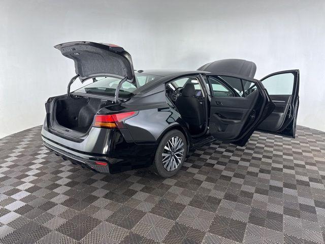 used 2023 Nissan Altima car, priced at $18,500