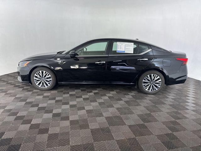 used 2023 Nissan Altima car, priced at $18,500