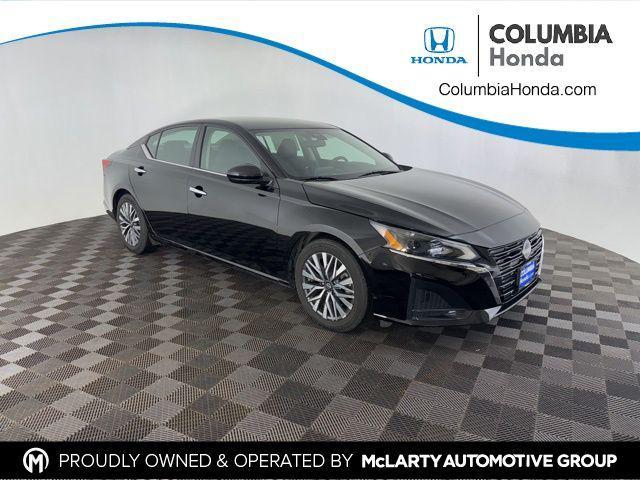 used 2023 Nissan Altima car, priced at $18,500