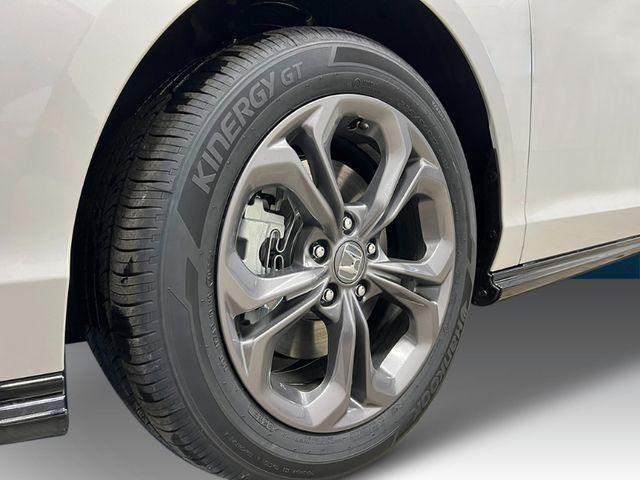 new 2025 Honda Accord Hybrid car, priced at $34,800