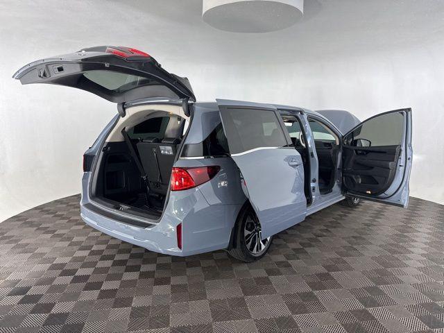 used 2025 Honda Odyssey car, priced at $45,500