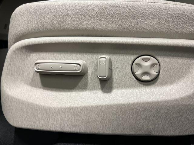 new 2026 Honda Odyssey car, priced at $41,688