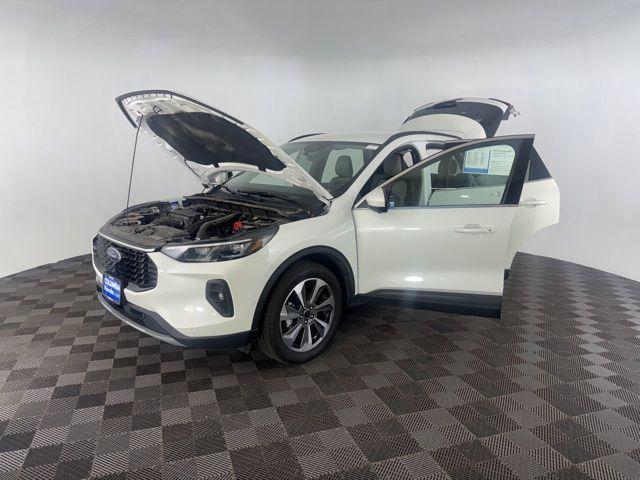 used 2024 Ford Escape car, priced at $26,800