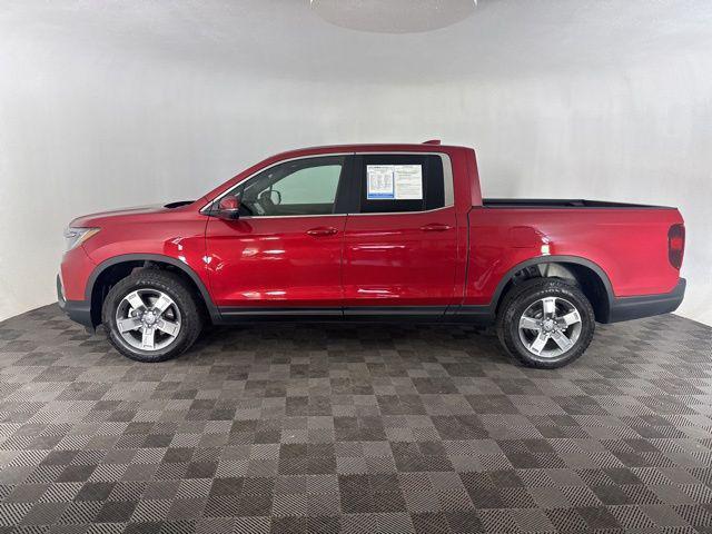 used 2025 Honda Ridgeline car, priced at $41,200