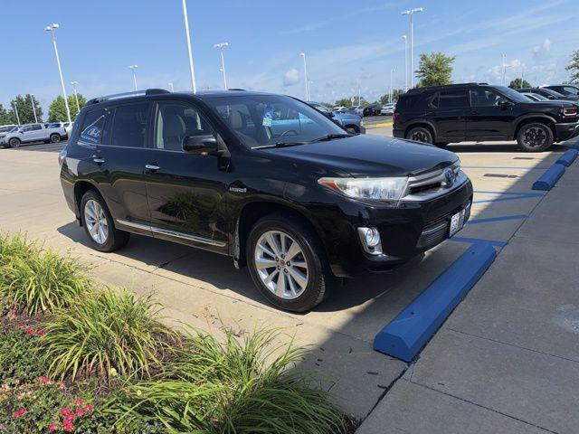 used 2012 Toyota Highlander Hybrid car, priced at $17,500