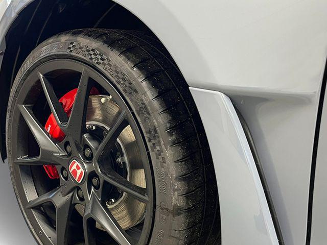 new 2025 Honda Civic Type R car