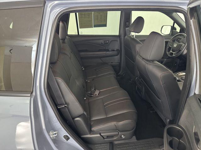 used 2022 Honda Pilot car, priced at $36,000