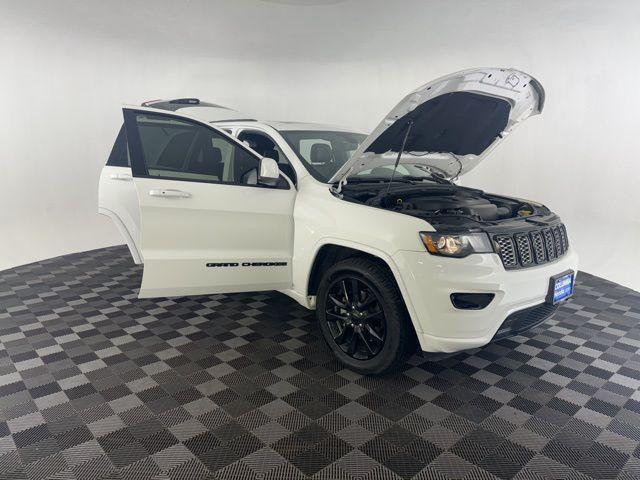 used 2019 Jeep Grand Cherokee car, priced at $25,300