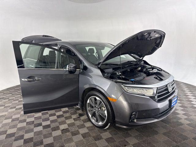 used 2024 Honda Odyssey car, priced at $42,200