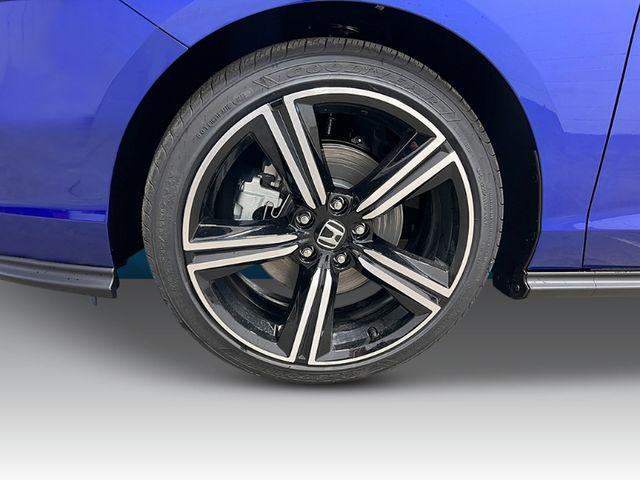 new 2025 Honda Accord Hybrid car, priced at $33,751