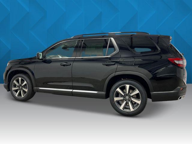 new 2025 Honda Pilot car, priced at $52,130