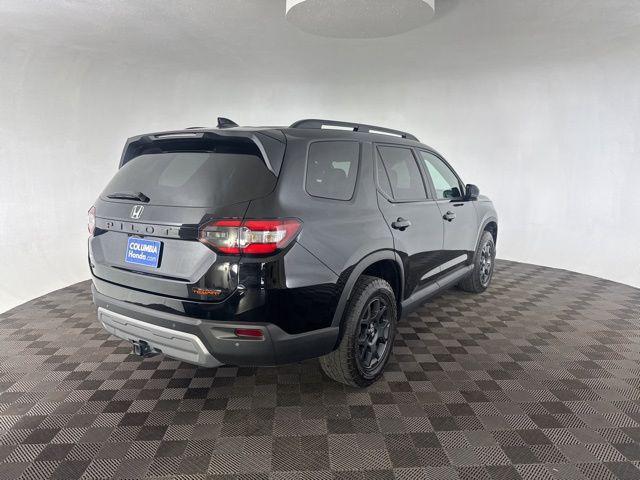 used 2023 Honda Pilot car, priced at $40,000