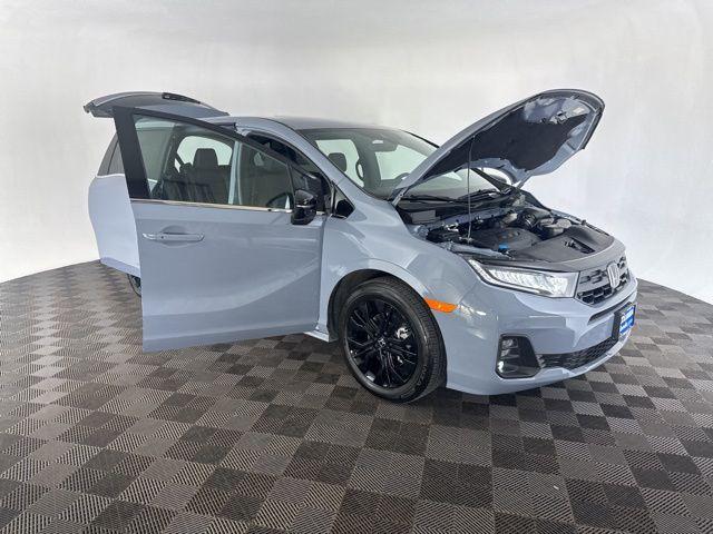used 2025 Honda Odyssey car, priced at $43,000