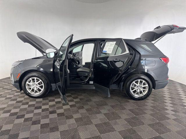 used 2023 Chevrolet Equinox car, priced at $21,200