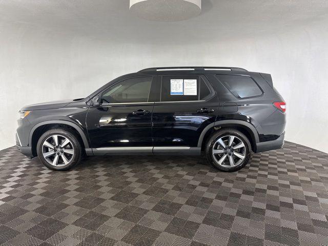 used 2023 Honda Pilot car, priced at $42,300