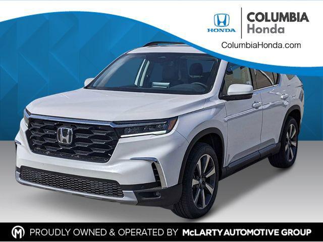 new 2025 Honda Pilot car, priced at $49,790