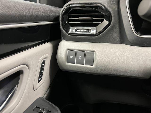 new 2025 Honda Pilot car, priced at $47,754