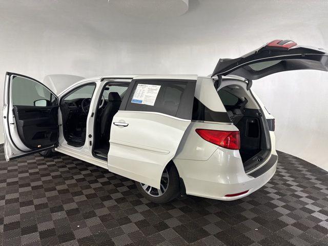 used 2022 Honda Odyssey car, priced at $28,000